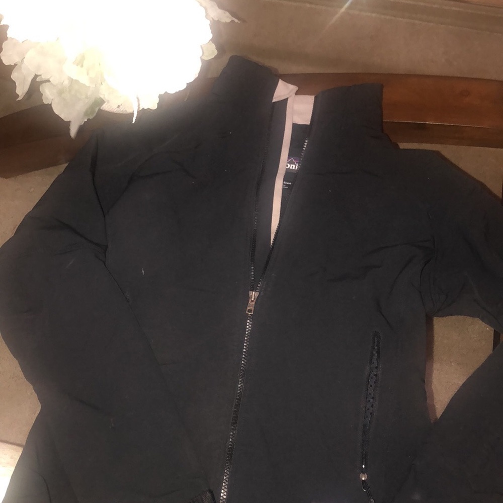 Pantagonia Womens Winter Jacket. Sz S